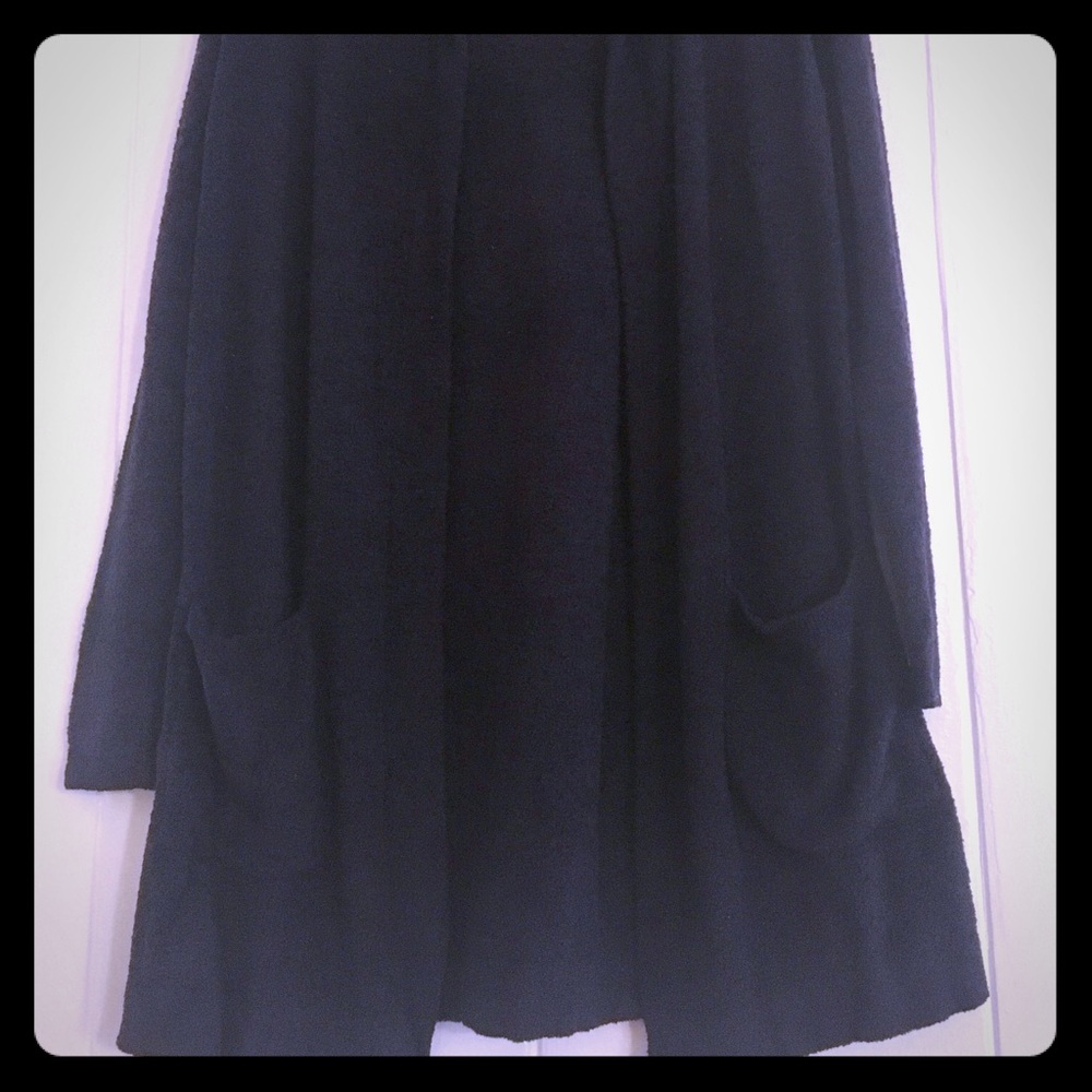 Barefoot dreams hooded navy sweater